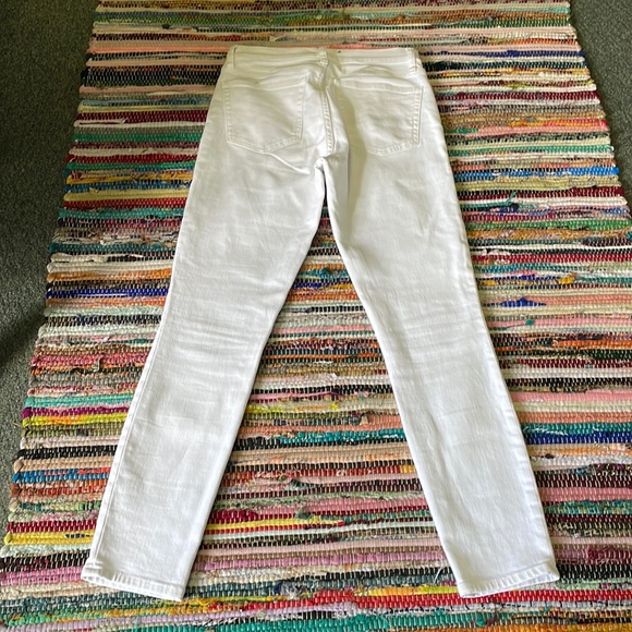Gap True Skinny White Jeans-#1824 - Picture 11 of 12
